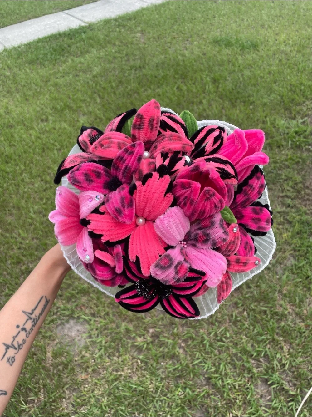 Pink and black cheetah print pipe cleaner flower bouquet, one dozen